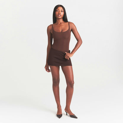Skims Square Neck Bodysuit in Cocoa - XS