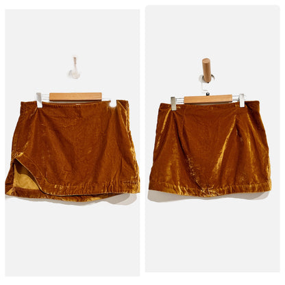 Free People Gold Velvet Mini Skirt - 0