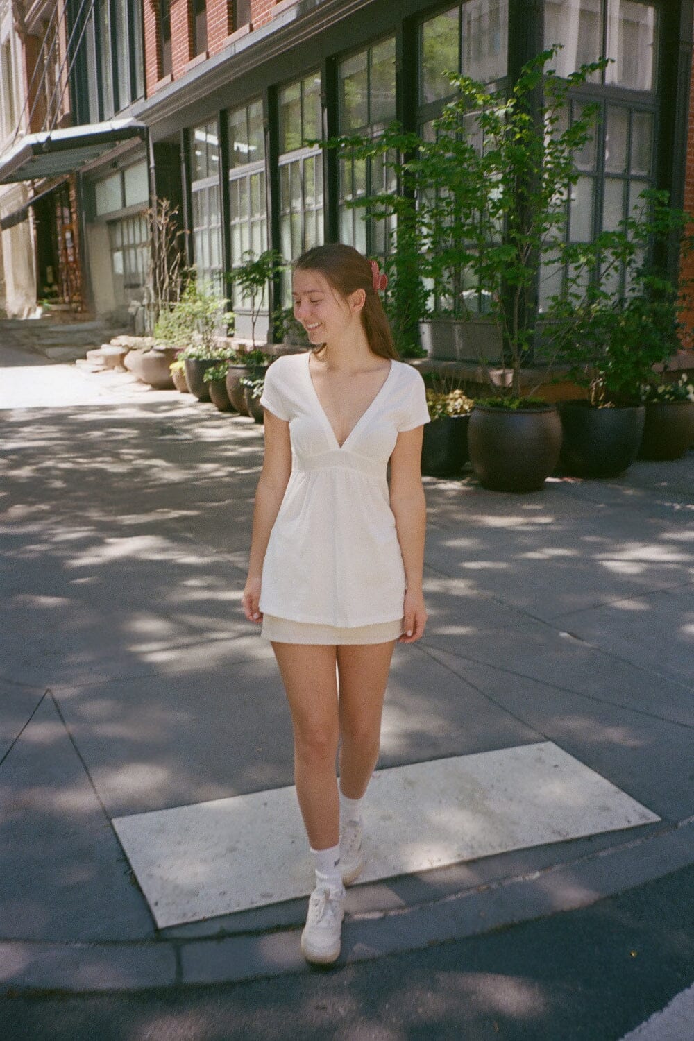 NWT Brandy Melville Naia Top in Pink - OS