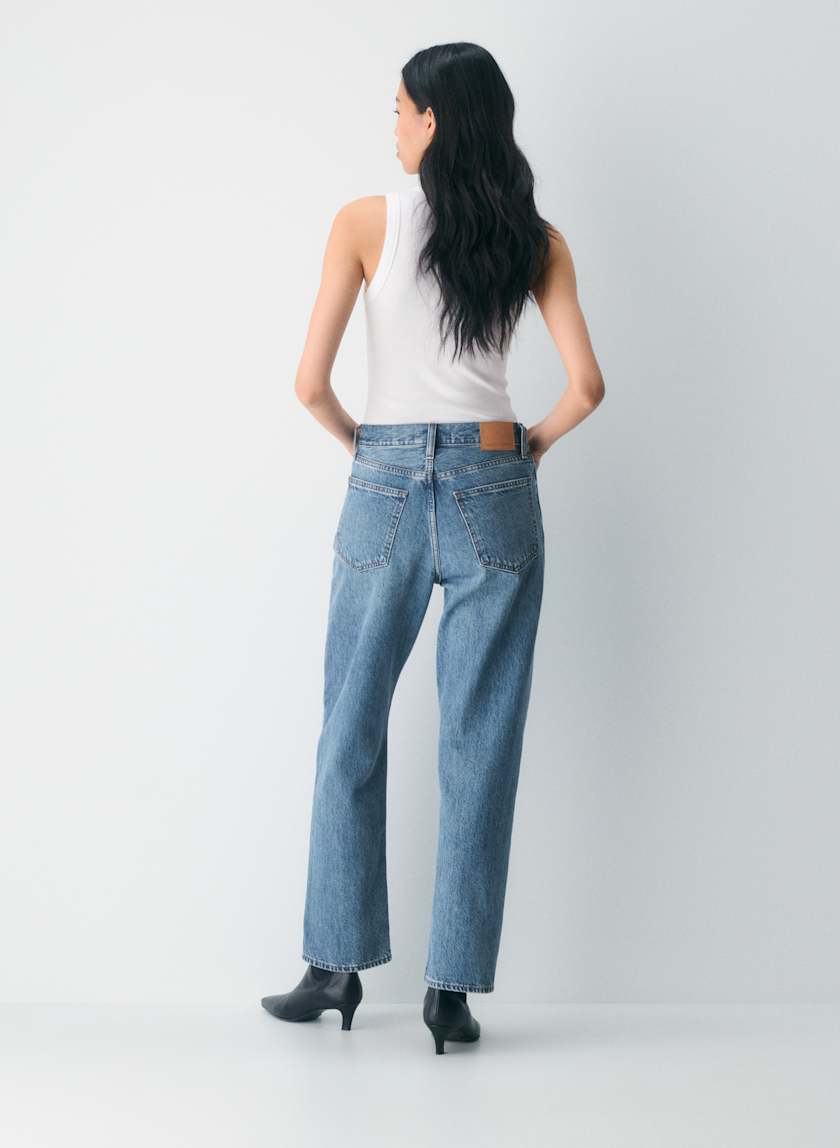 Denim Forum The '90s Marlo Hi-Rise Baggy Jean in 5 Yrs Kiss N Tell Bleu - 25