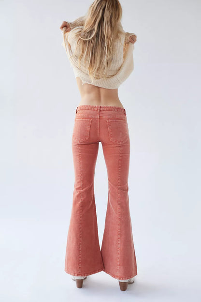 NWT UO BDG Corduroy Low-Rise Extreme Flare Pant in Rust - 24