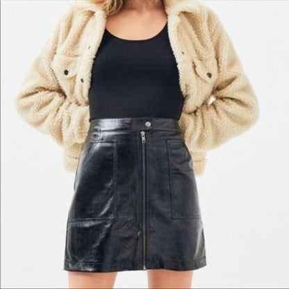 Minkpink Coyote Shine Vegan Leather Mini Skirt Size Small