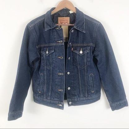 Levi’s NWT Fur Collar Ex Boyfriend Trucker Jacket Size XS