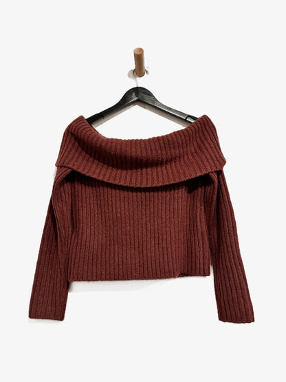 Abercrombie & Fitch Ribbed Foldover Off-The-Shoulder Sweater in Red Wine - Small