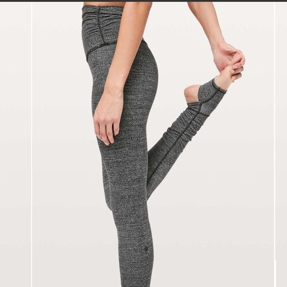 Lululemon Still Mind Tight 28" Interlink Ice Grey Black Size 2