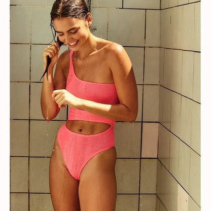 bond-eye NWT Rico One-Piece Swimsuit in Fuschia Size XS-L