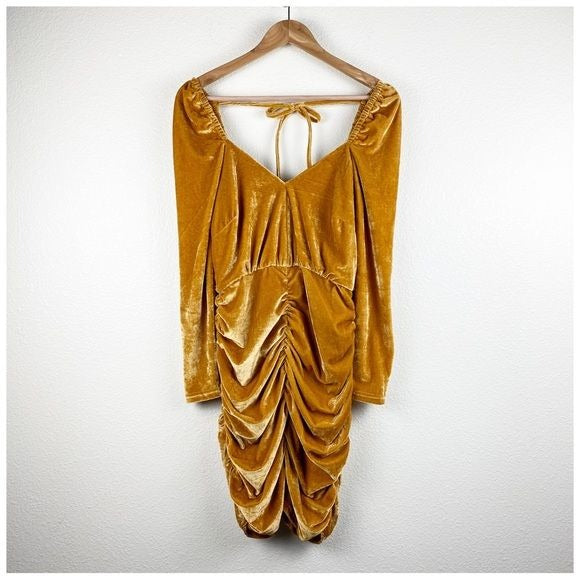 MinkPink NWT Meknes Gold Velvet Ruched Mini Dress Size Medium