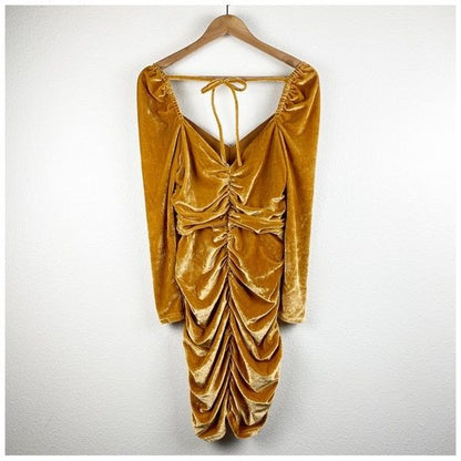 MinkPink NWT Meknes Gold Velvet Ruched Mini Dress Size Medium