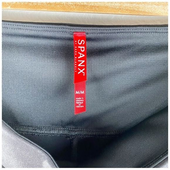 Spanx Black Faux Leather Leggings Size Medium