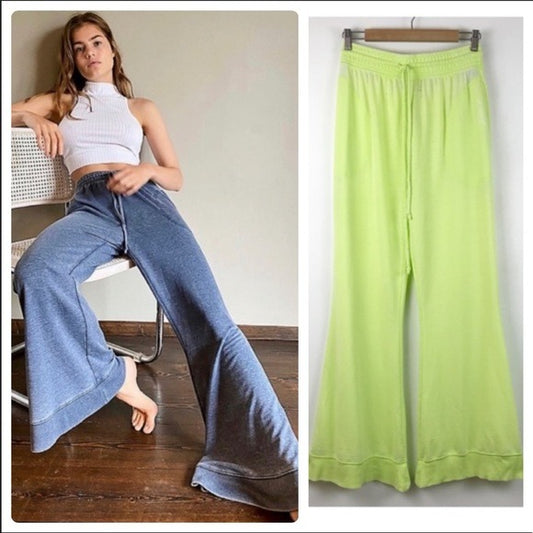 Free People Cozy Cool Girl Sweatpants in Lightening Bug Size Small