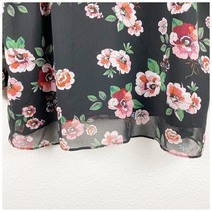 Cabi‎ Garden Floral Blouse Size Medium