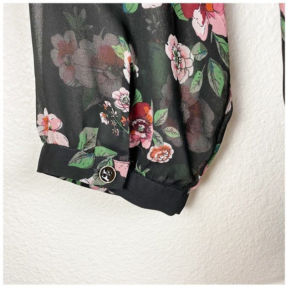 Cabi‎ Garden Floral Blouse Size Medium
