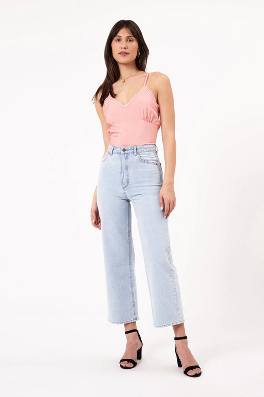 Rolla's Heidi Ankle Relaxed Straigjt Jeans in Luna Vintage Blue