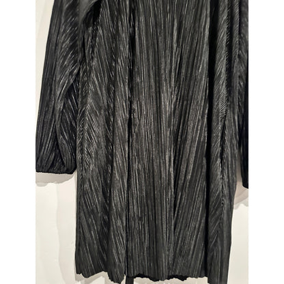 Banana Republic NWT Plisse Swing Dress in Black - Small