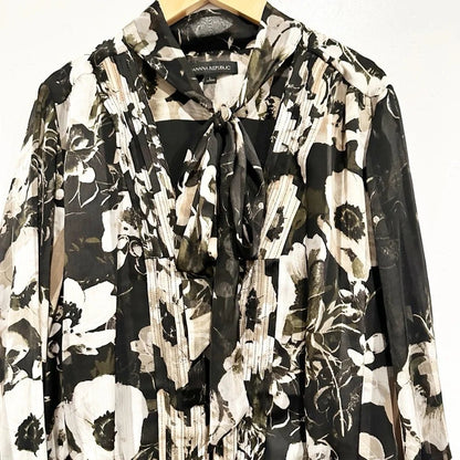 Banana‎ Republic Black Floral Tie Neck Shirt Dress - Large