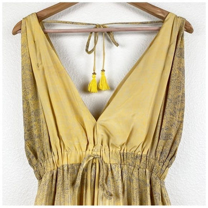 Fashion Fuse Yellow Printed Maxi Dress Size Medium